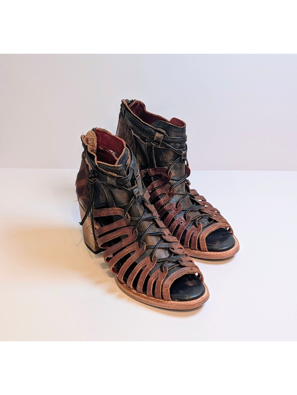 Freebird Steven Wazee US 9 Brown Black Gladiator Open-Toe Sandal